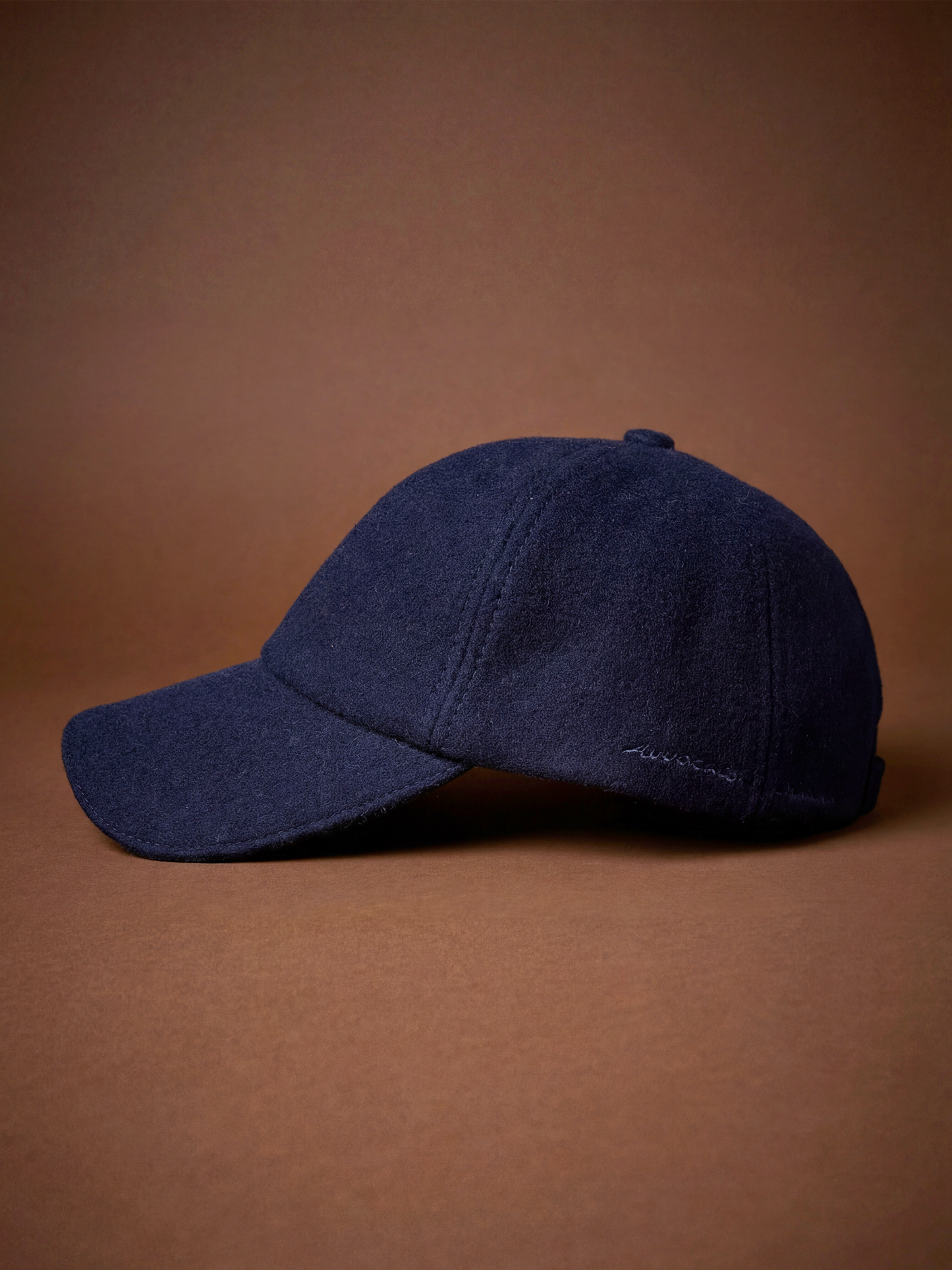 001 | BRITISH SEASONS CASHMERE CAP