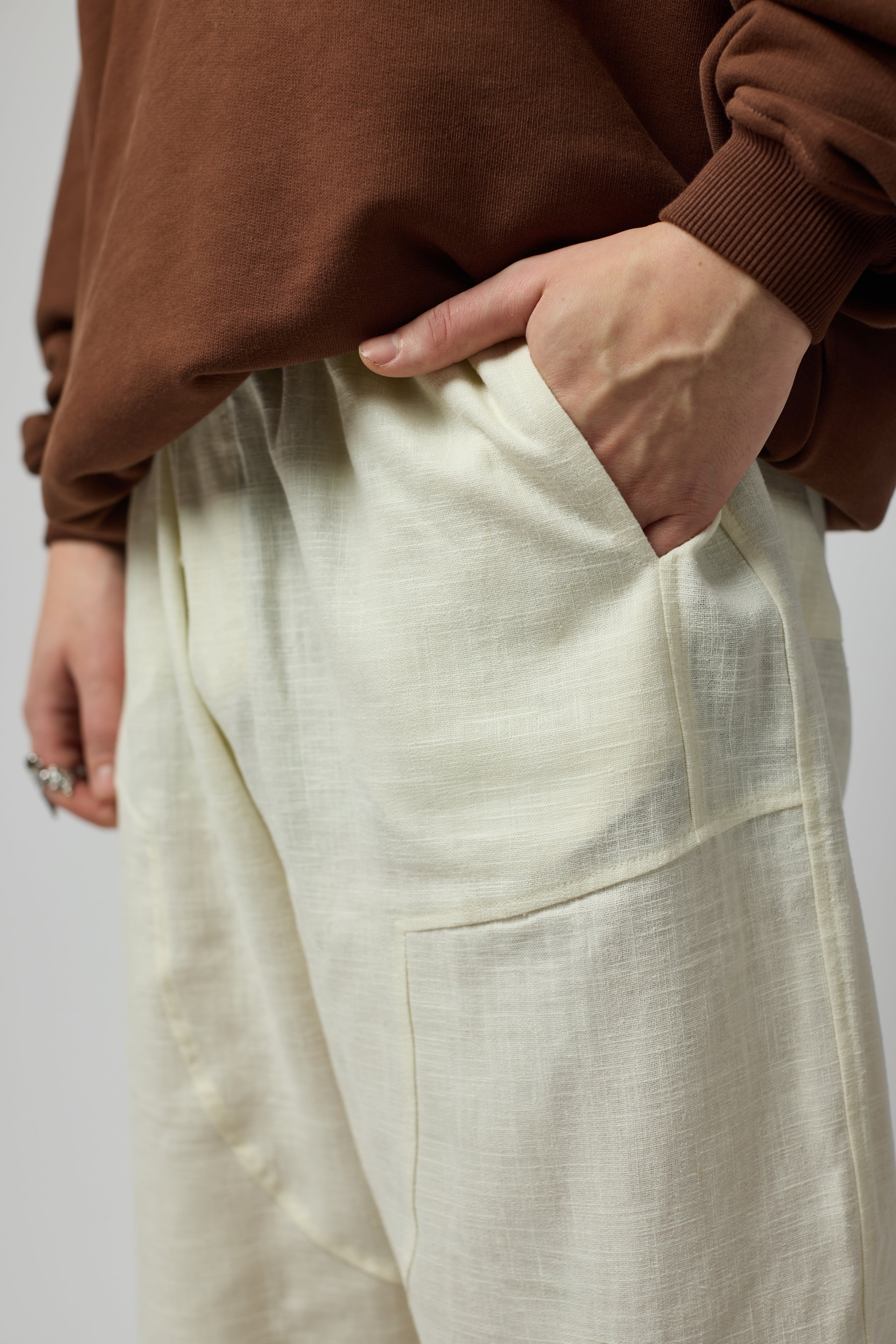 5 LINEN TROUSERS