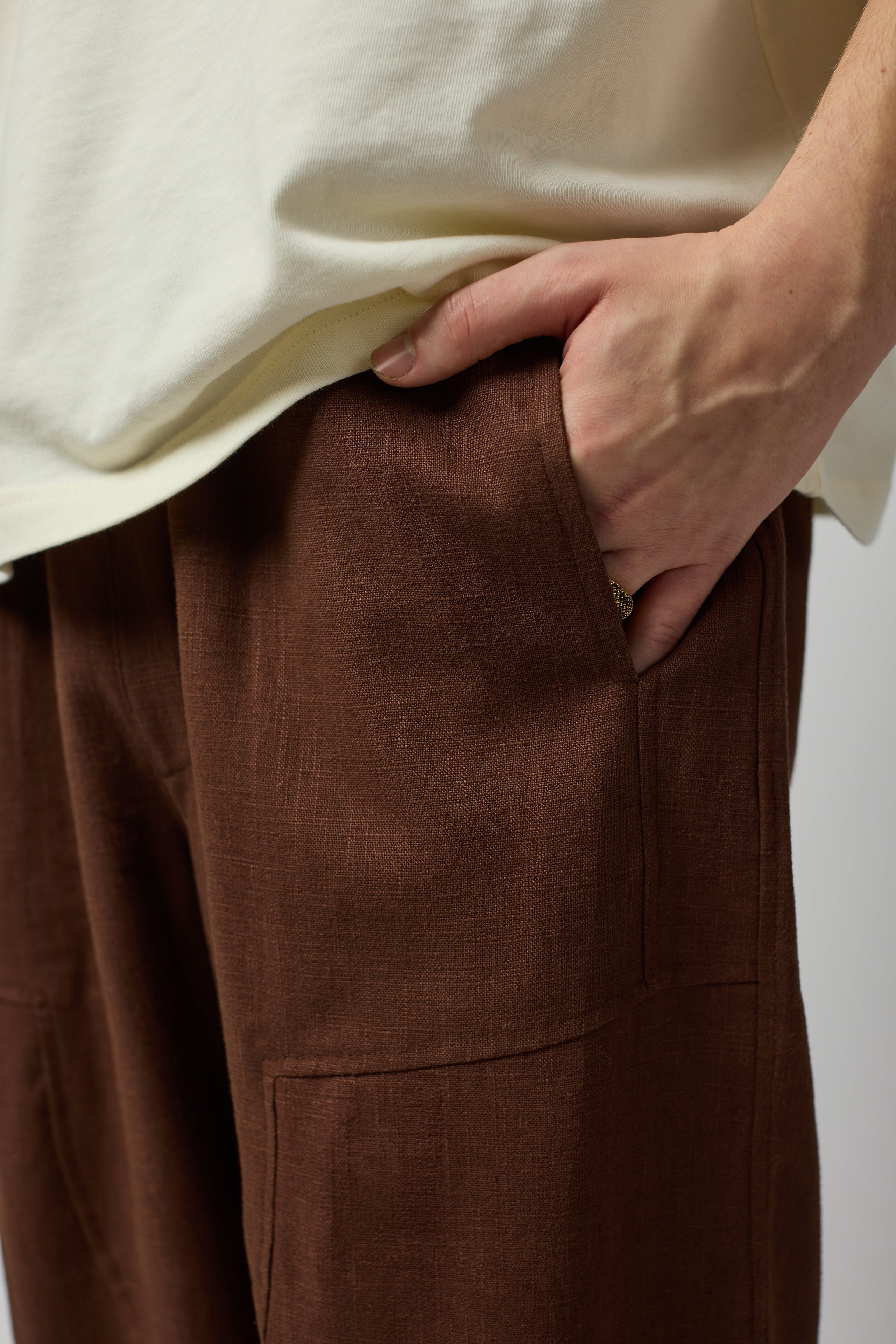 2 LINEN TROUSERS